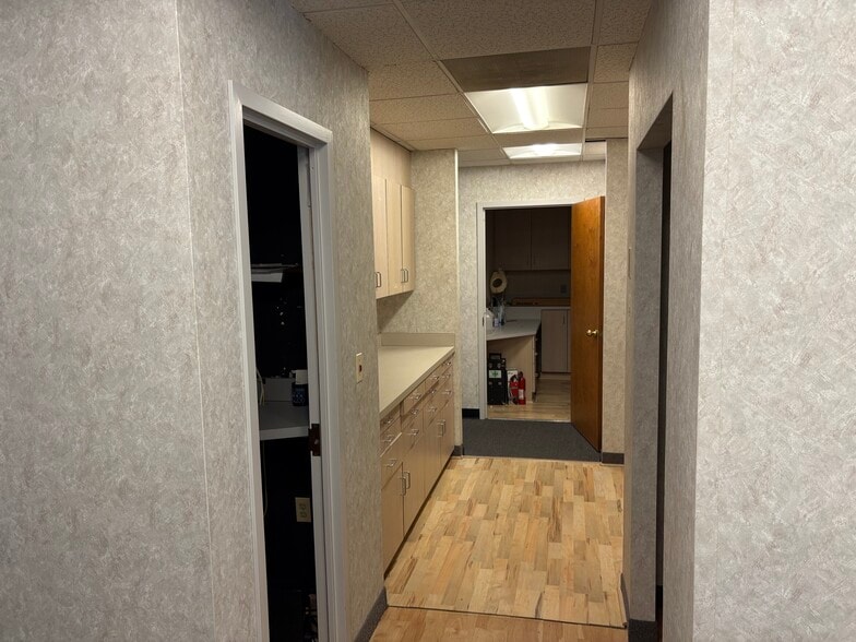 More Photos Of 17902 Georgia Ave, Olney Medical For Lease