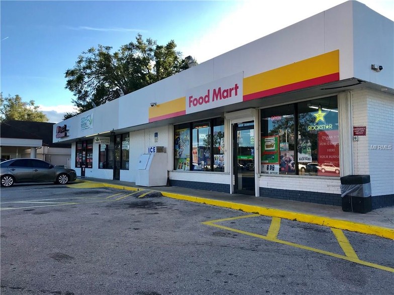 Primary Photo Of 100 S Spring Garden Ave, Deland Convenience Store For Sale