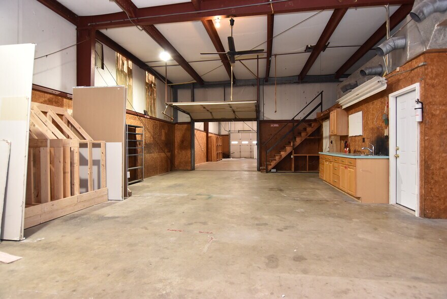 More Photos Of 18355 Coastal Hwy, Lewes Office For Lease