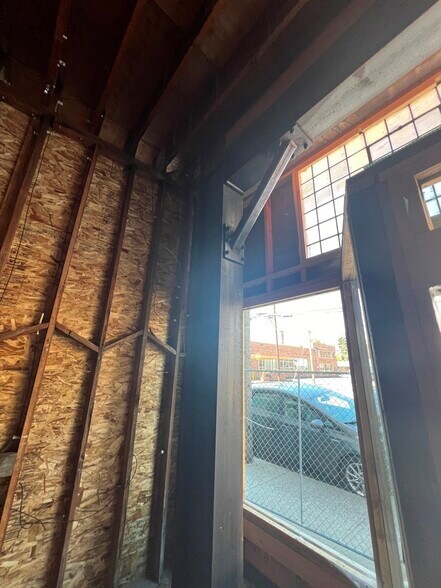 More Photos Of 219 S Bridge St, Sheridan Apartments For Sale