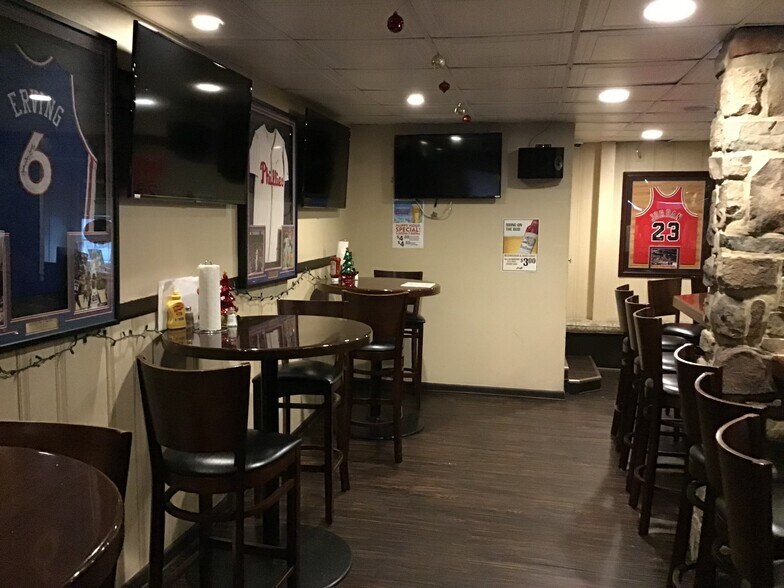 More Photos Of 605 Main St, Hellertown Restaurant For Sale