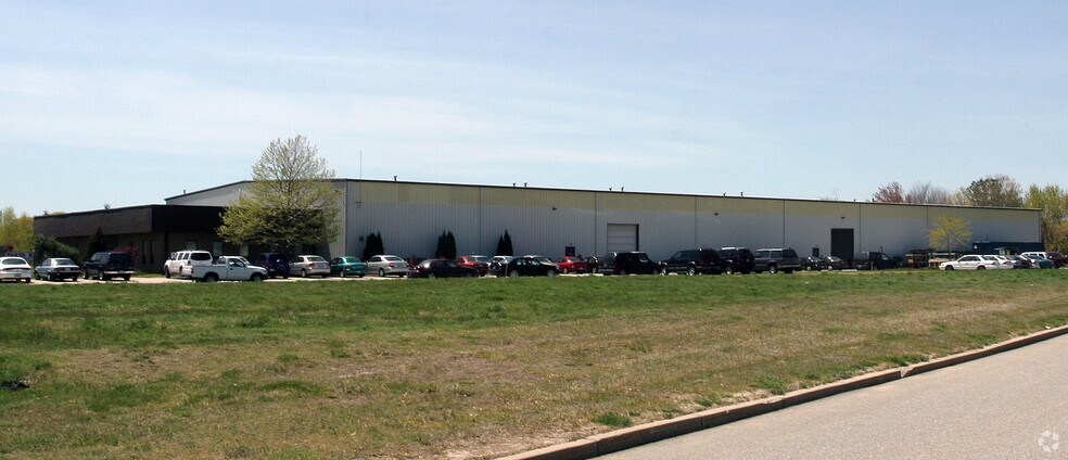 More Photos Of 360 Narragansett Park Dr, East Providence Warehouse For Sale