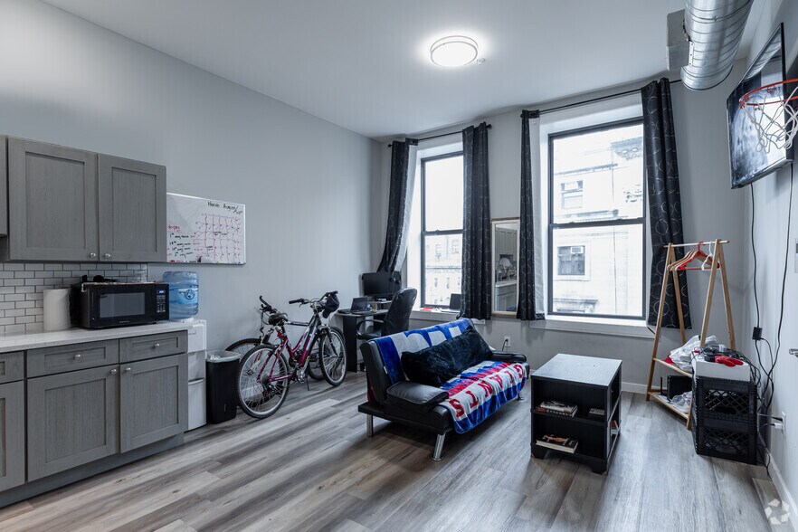 More Photos Of 136 Washington St, Paterson Apartments For Sale