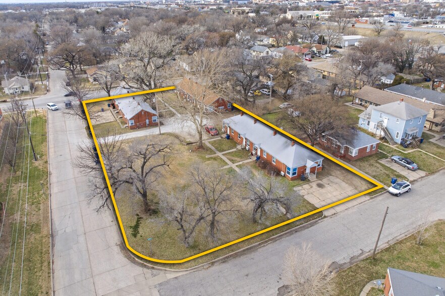 More Photos Of 632 S Hydraulic St, Wichita Multifamily For Sale