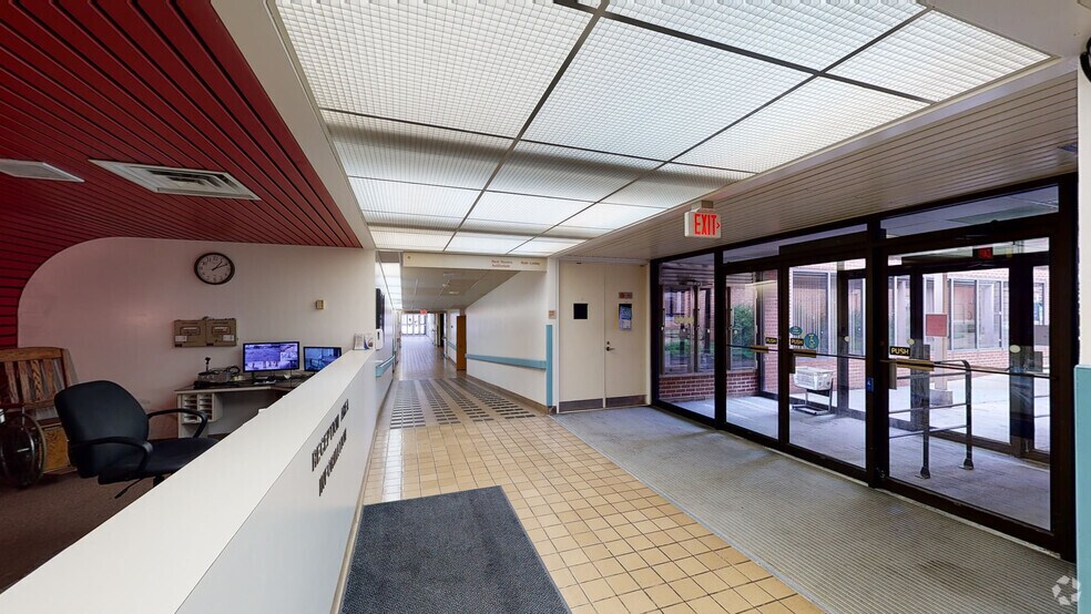 Primary Photo Of 651 Fourth Ave, New Kensington Hospital For Sale