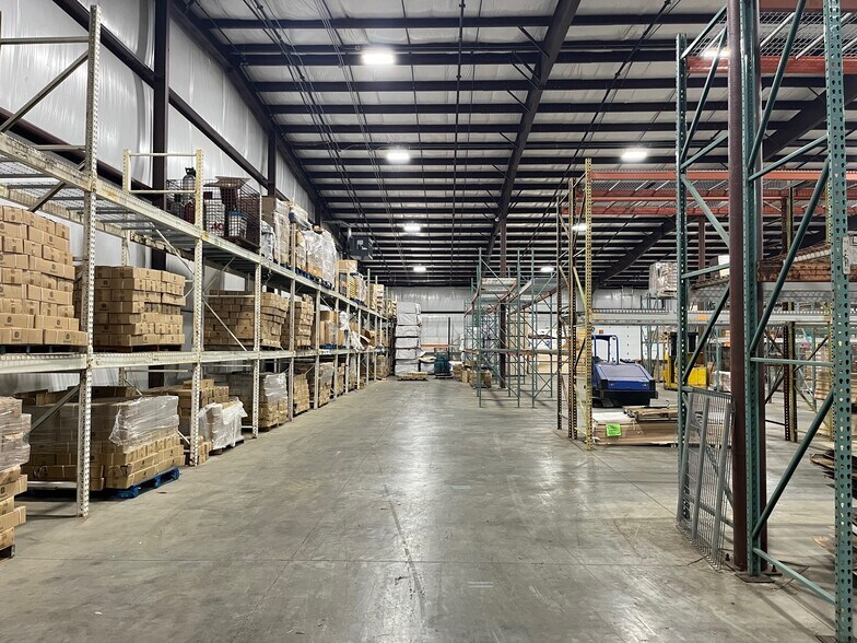 More Photos Of 501 S Miller Dr, White Pigeon Unknown For Lease