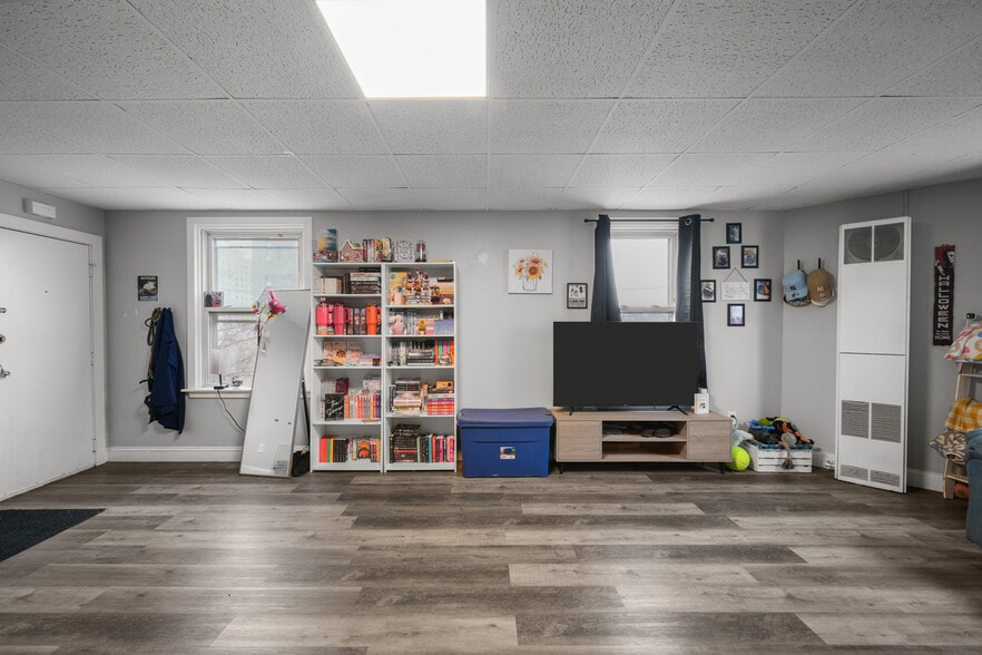 More Photos Of 337 Columbia St, Fall River Apartments For Sale