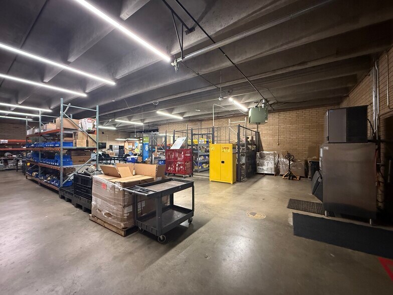 More Photos Of 8700 Monroe Rd, Charlotte Warehouse For Lease
