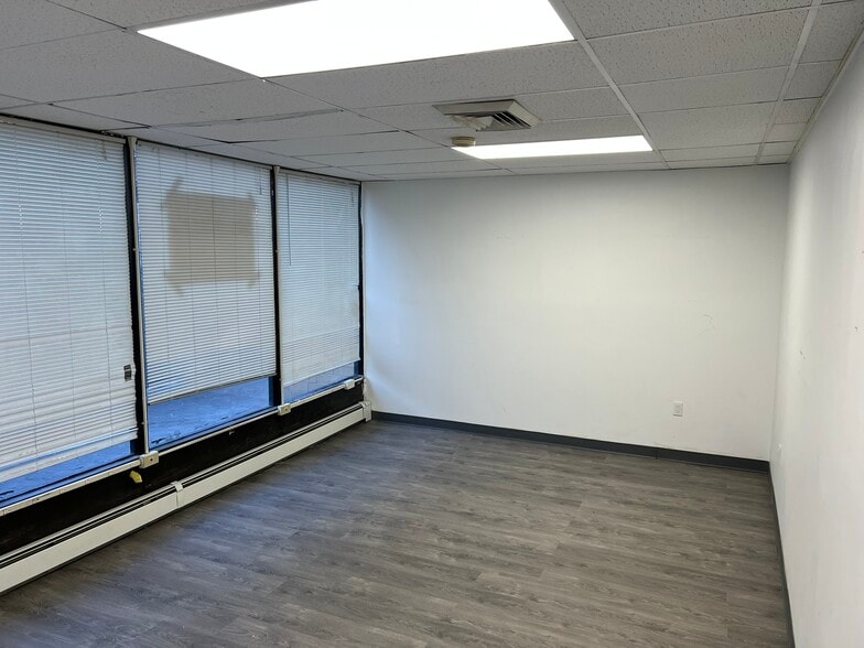 More Photos Of 92-29 Queens Blvd, Rego Park Apartments For Lease