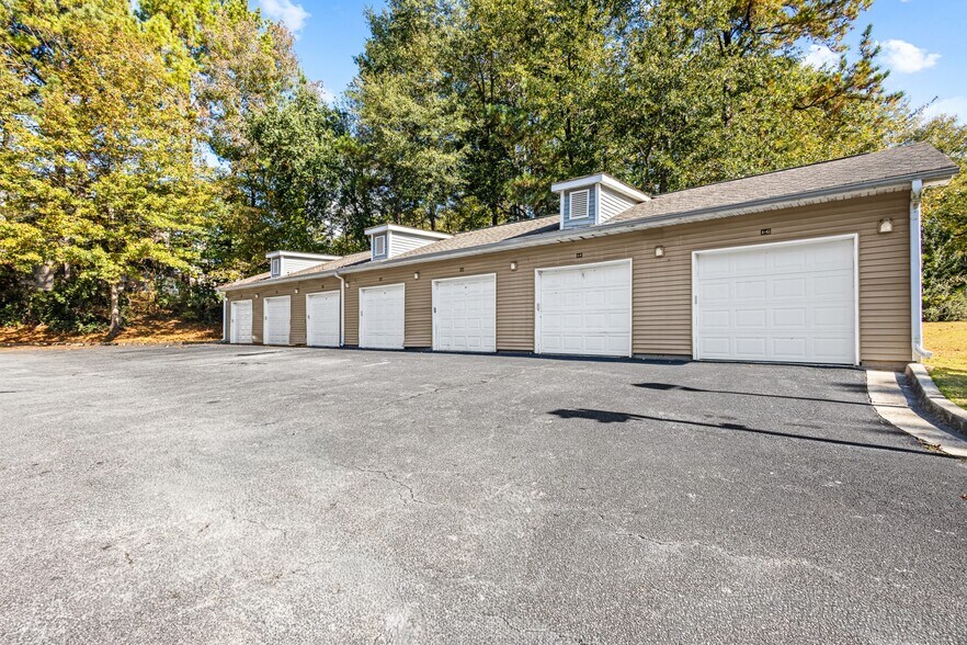 More Photos Of 6595 Mount Zion Blvd, Morrow Apartments For Sale