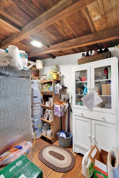 More Photos Of 2945 Greenbrier Rd, Madison Specialty For Sale