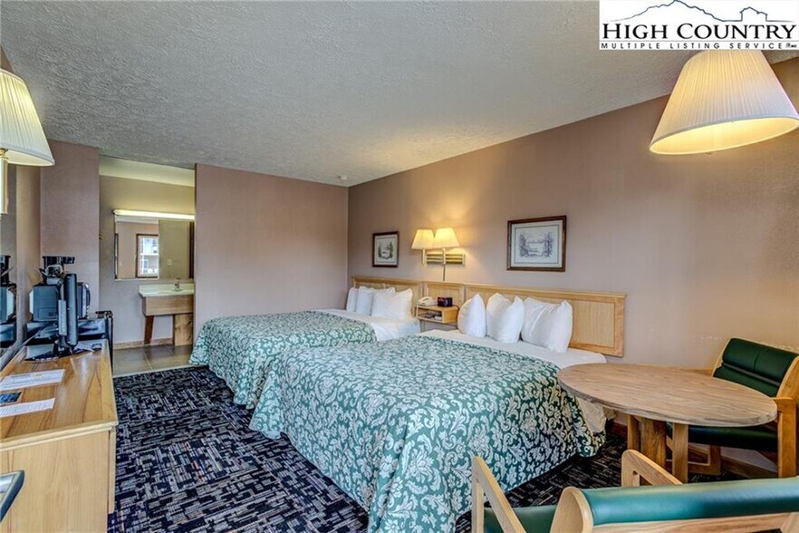 More Photos Of 341 N Main St, Sparta Hospitality For Sale