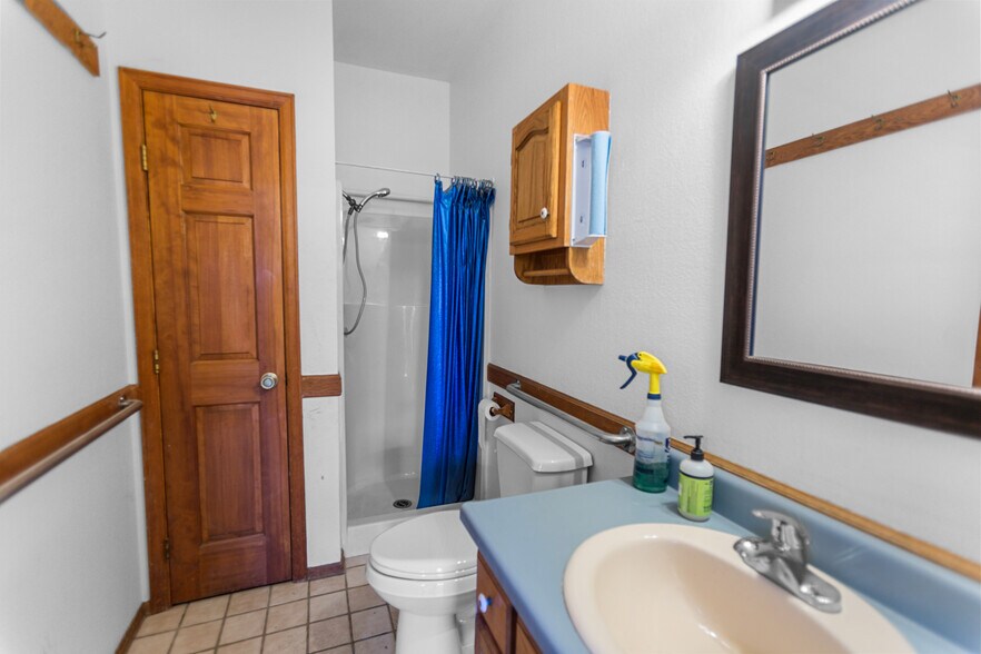 More Photos Of , Woodland Park General Retail For Sale
