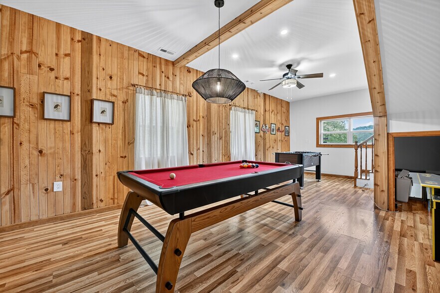 More Photos Of 77 Alpine Way, Blairsville Hotel For Sale