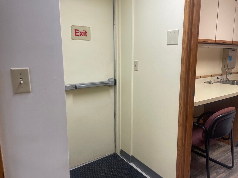 More Photos Of 3949 S Atherton St, State College Medical For Lease