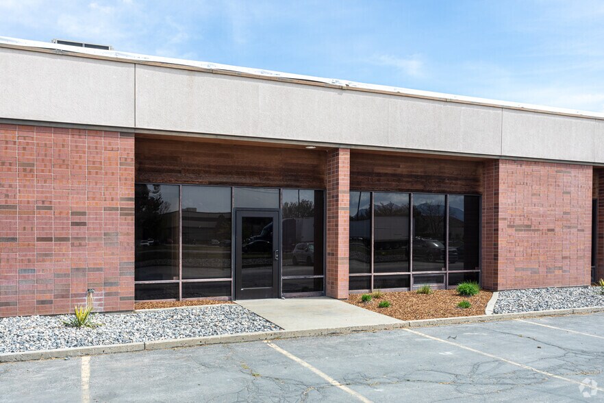 More Photos Of 4750 Wiley Post Way, Salt Lake City Unknown For Lease