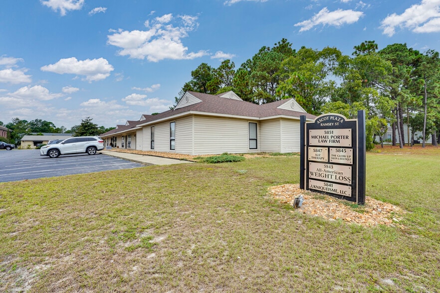 More Photos Of 5841-5851 Ramsey St, Fayetteville Office Residential For Lease