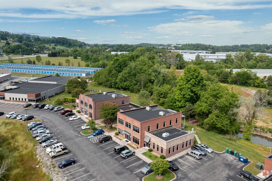 More Photos Of 2575 Willow Point Way, Knoxville Office For Sale