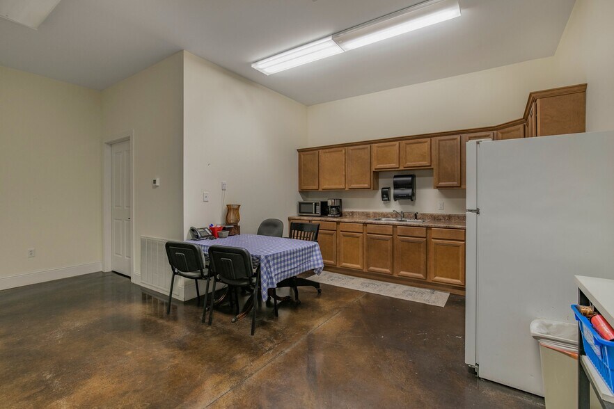 More Photos Of 12547 County Road 49, Foley Office Residential For Sale