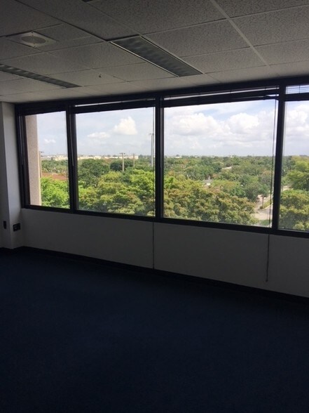 More Photos Of 6355 NW 36th St, Miami Loft Creative Space For Lease