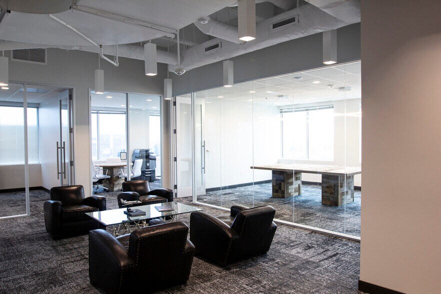 More Photos Of 2800 N Dallas Pky, Plano Office For Lease