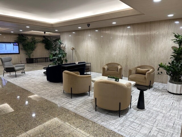 More Photos Of 2340 S River Rd, Des Plaines Office For Lease