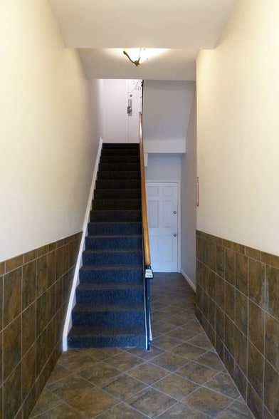 More Photos Of 110 W Mulberry St, Baltimore Office Residential For Lease