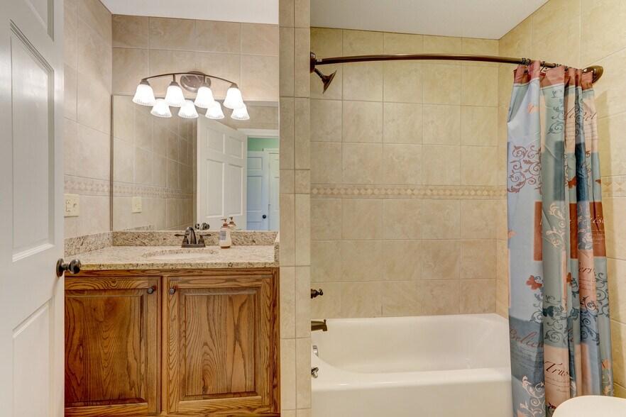 More Photos Of 178 Slaydon Rd, Eden Specialty For Sale