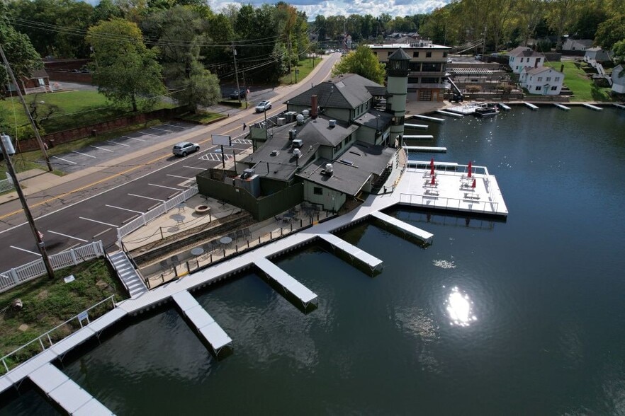 More Photos Of , Akron General Retail For Sale