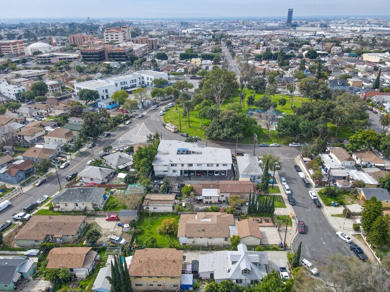More Photos Of 716 Echandia St, Los Angeles Apartments For Sale