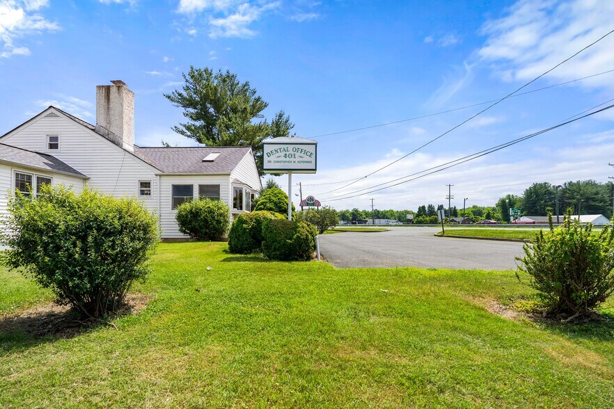 Primary Photo Of 401 E Pulaski Hwy, Elkton Medical For Sale