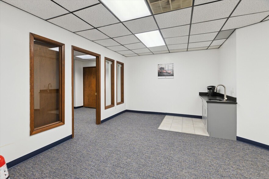 More Photos Of 315 3rd St, Bay City Self Storage For Sale