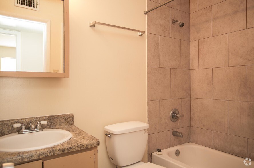 More Photos Of 1024 Day Street Rd, Montgomery Apartments For Sale