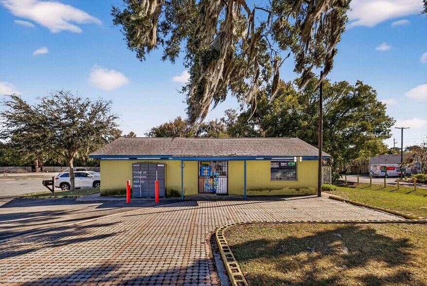 More Photos Of 9602 White Bluff Rd, Savannah Convenience Store For Sale