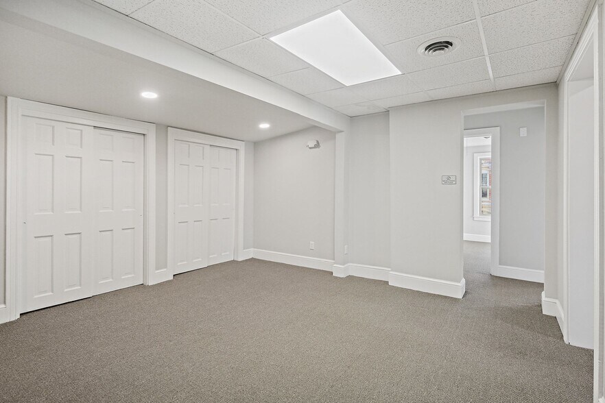 More Photos Of 229 E Main St, Westminster Office For Lease