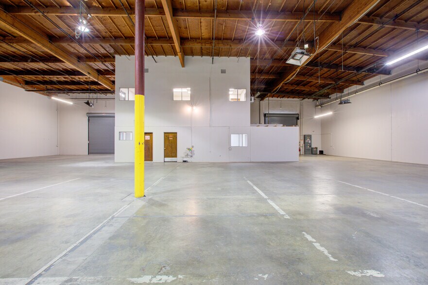 More Photos Of 1341 McWilliams Way, Modesto Warehouse For Lease