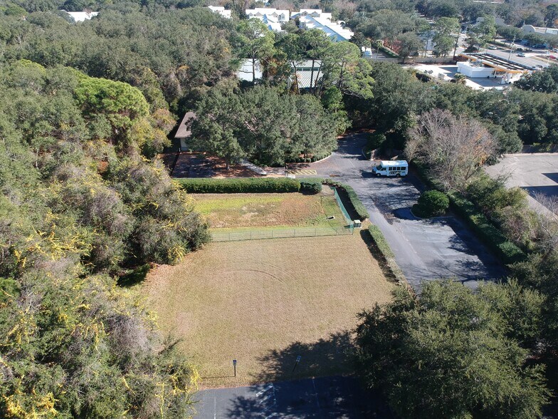 More Photos Of 1986 Citrona Dr, Fernandina Beach Daycare Center For Sale