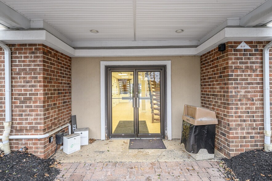 More Photos Of 727 Raritan Rd, Clark Loft Creative Space For Lease