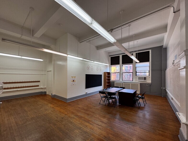 More Photos Of 452 College Ave, Bronx Schools For Lease