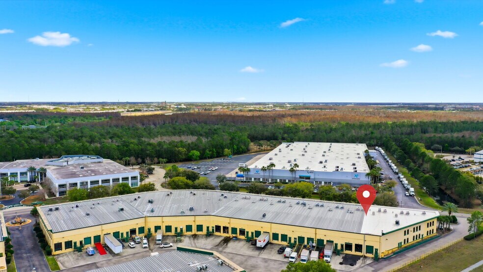 More Photos Of 6881 Kingspointe Pky, Orlando Flex For Sale