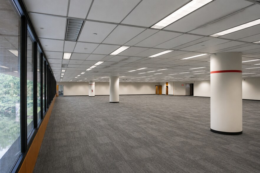 More Photos Of 3196 Highway 280 S, Birmingham Medical For Lease