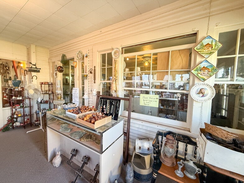 More Photos Of 2125 Yosemite Pky, Merced Research And Development For Sale