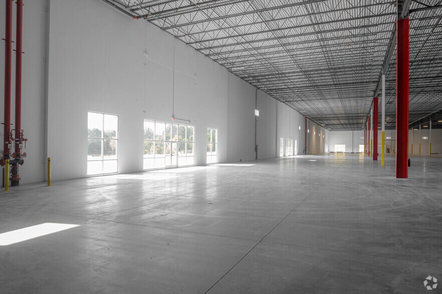 More Photos Of 4885 Claude Ramsey Pky, Chattanooga Unknown For Lease