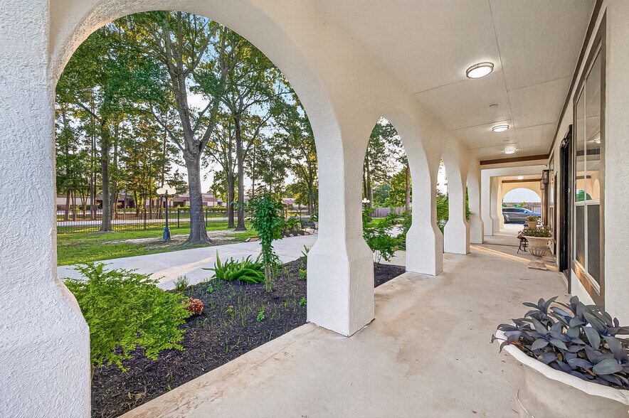More Photos Of 21832 Rayford Rd, Humble Office For Sale
