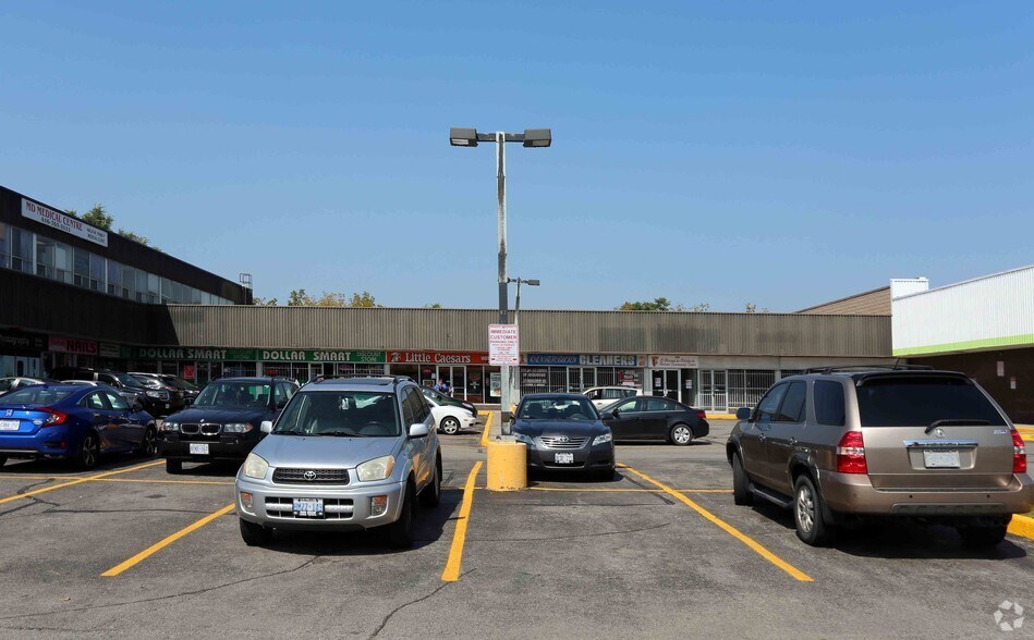 More Photos Of 3406-3422 Dundas St, Toronto General Retail For Lease