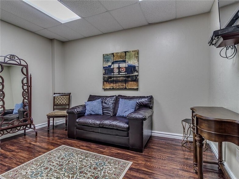 More Photos Of 9101 S Robinson Ave, Oklahoma City Lodge Meeting Hall For Sale