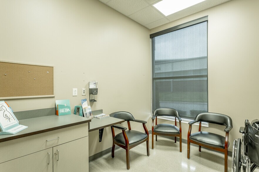 More Photos Of 1726 Gunbarrel Rd, Chattanooga Medical For Lease