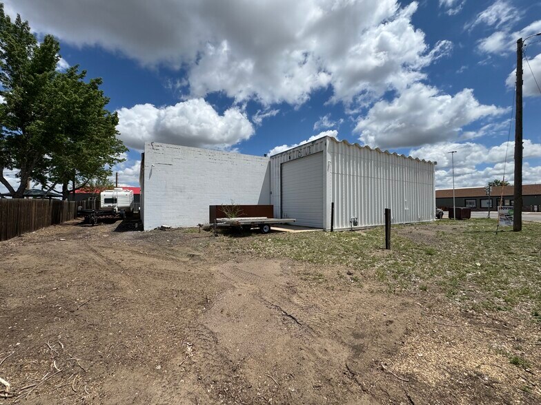 More Photos Of 305 Central Ave, Wiggins Auto Salvage Facility For Sale