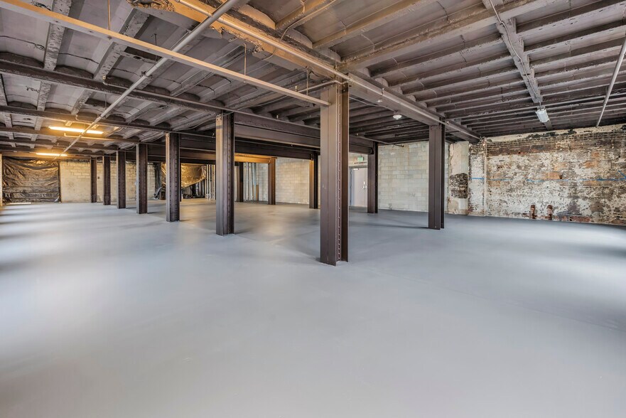 More Photos Of 895 Central Ave, Saint Petersburg Office For Lease