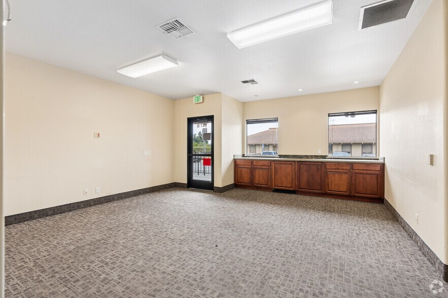 More Photos Of 945-947 Blanco Rd, Salinas Medical For Lease